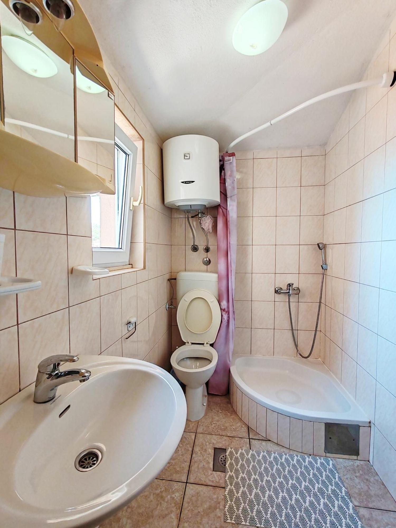 Apartment & Rooms Tempera Neum Pokoj fotografie