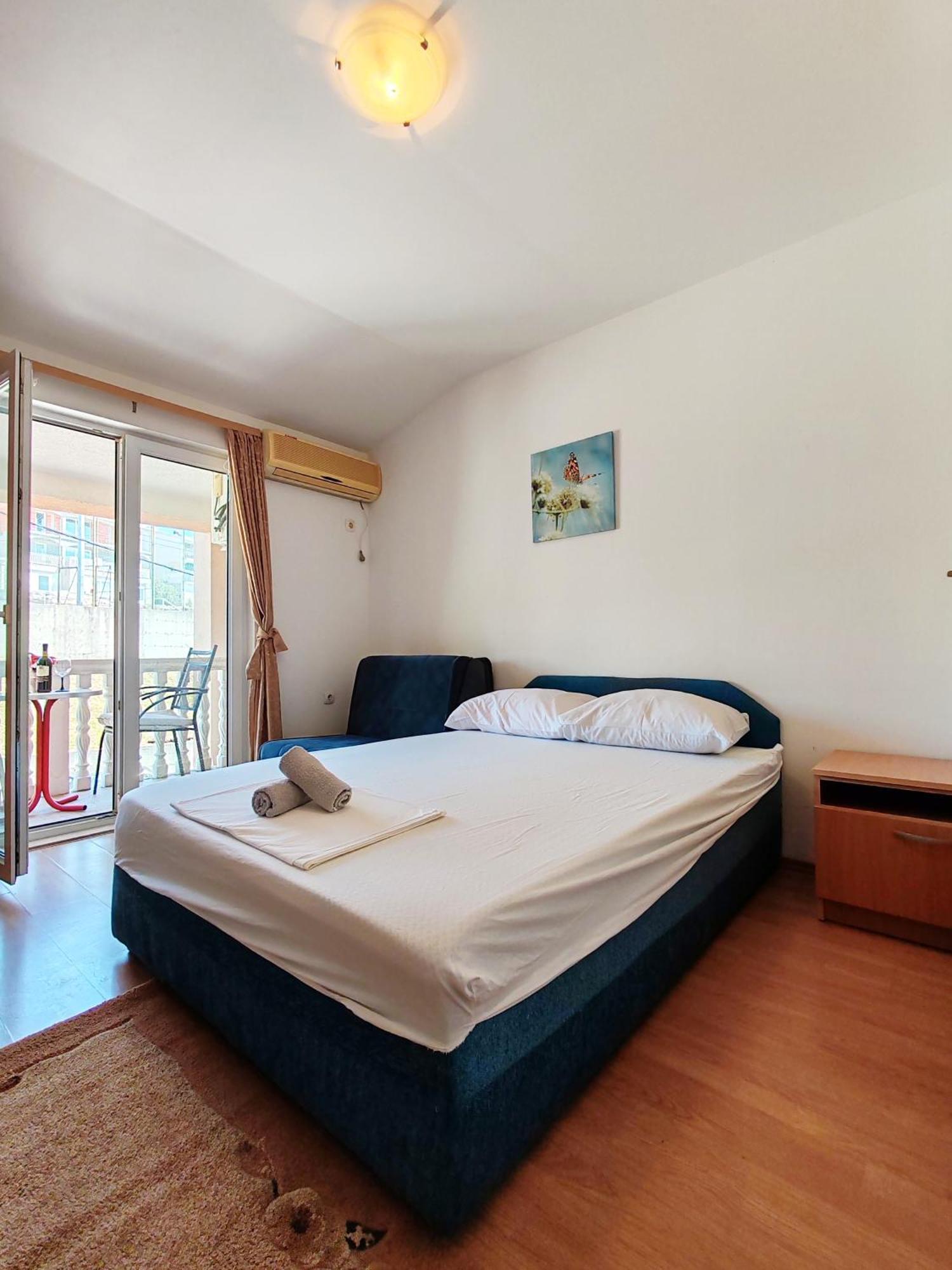 Apartment & Rooms Tempera Neum Pokoj fotografie